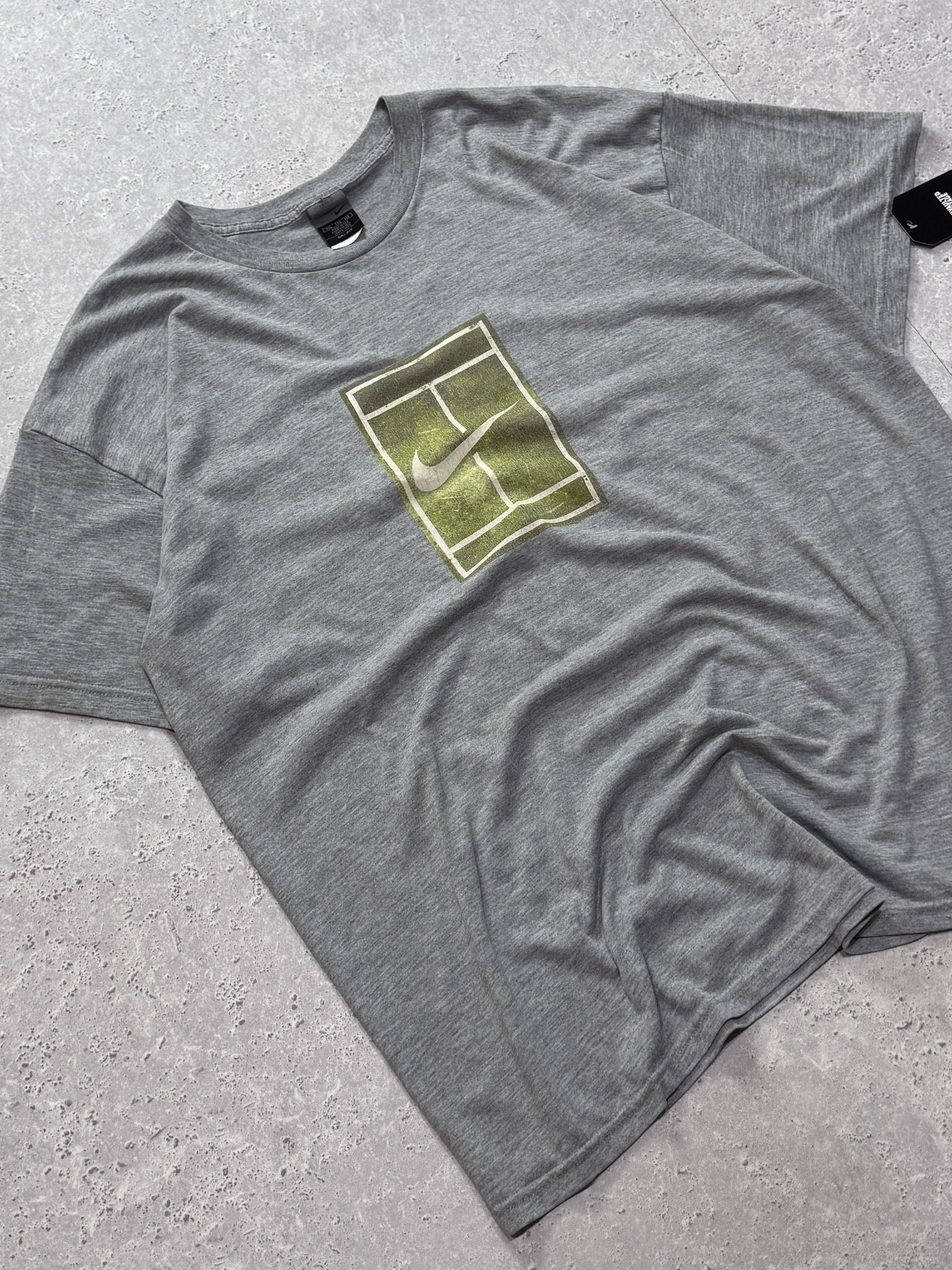 Vintage 2000s Nike Tennis Tee (2XL)
