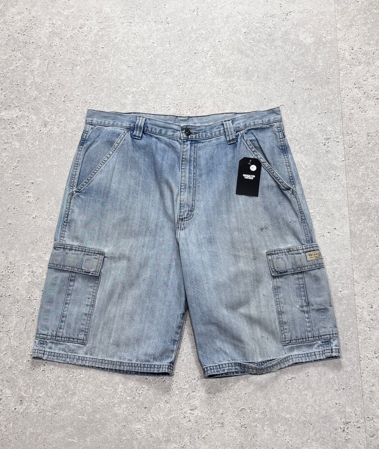Vintage Wrangler Cargo Carpenter Jorts (36")