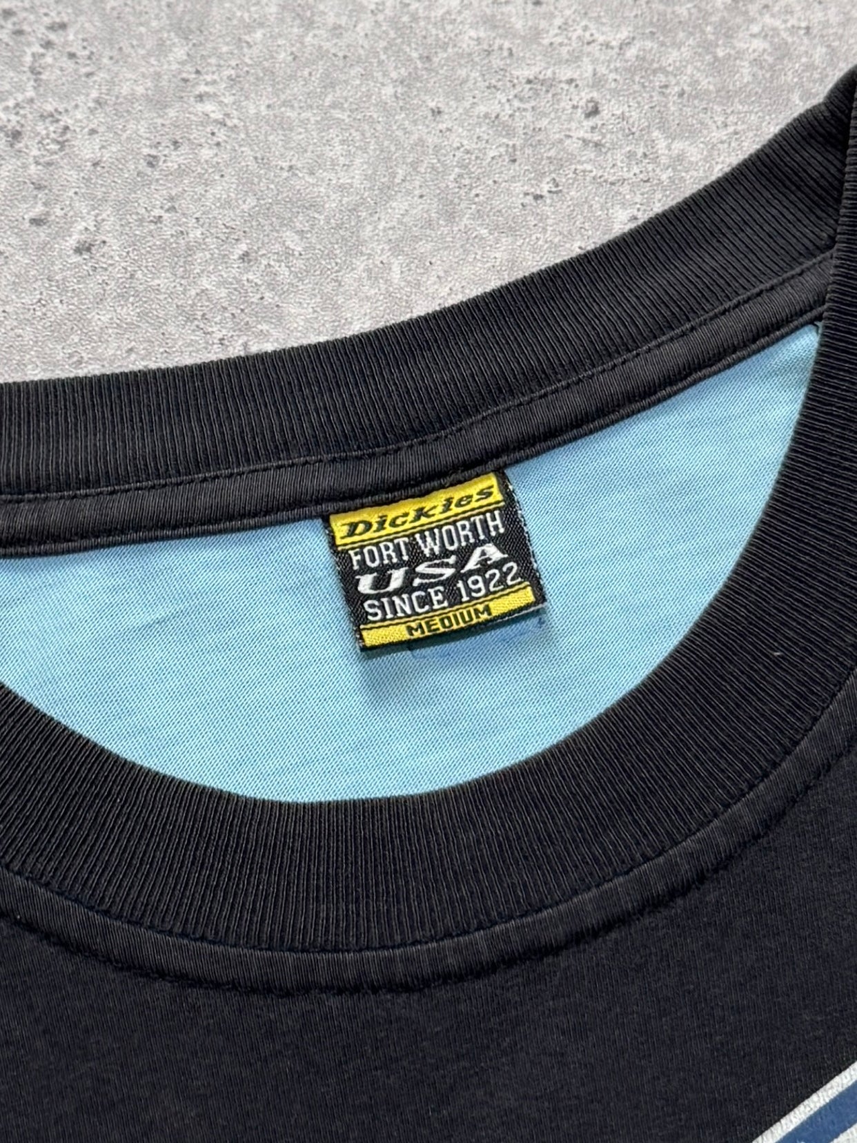 Vintage 2000s Dickies Workwear Tee (L)