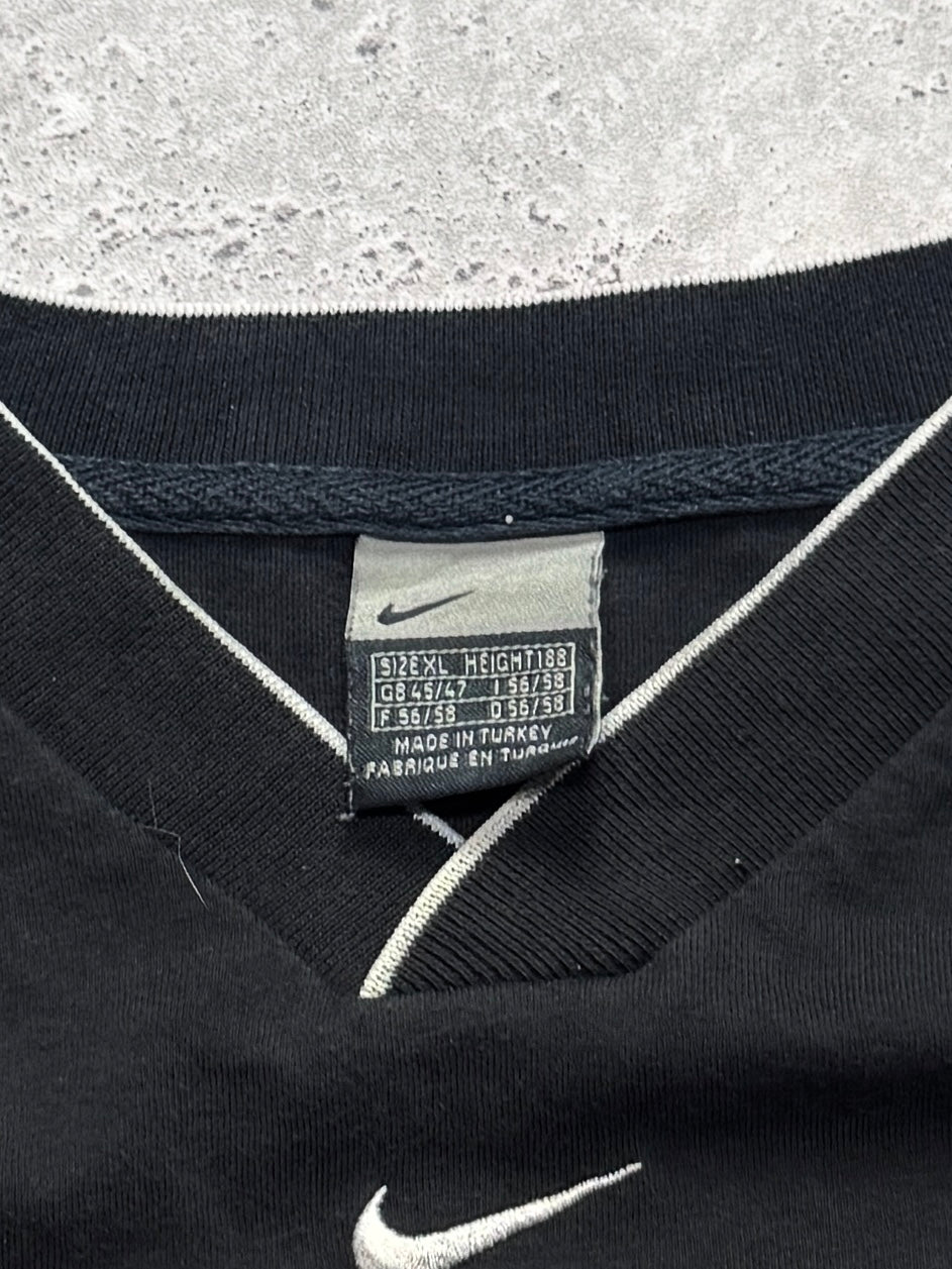 Vintage 2000s Nike Essential Tee (XL)