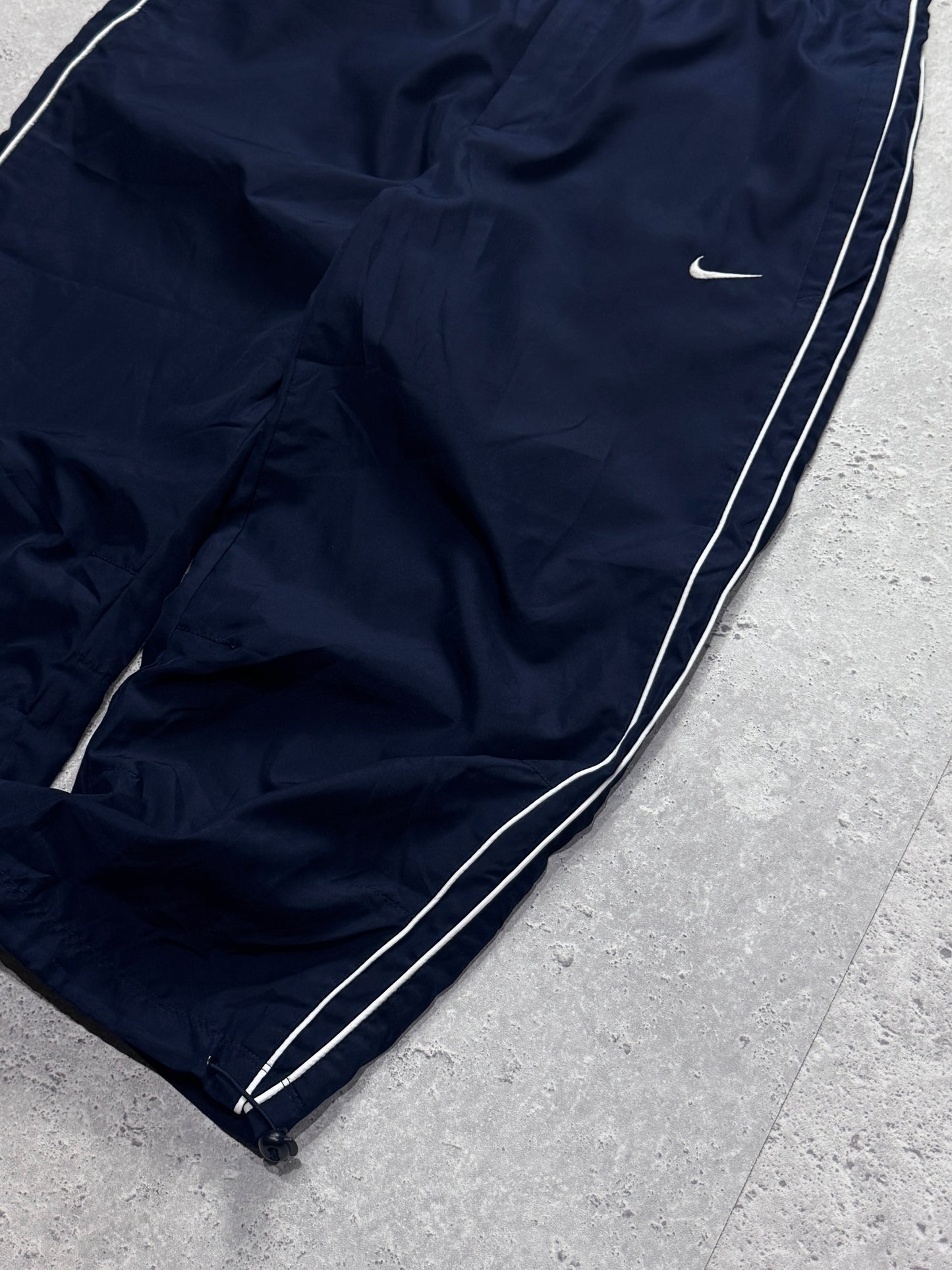Vintage 2000s Nike Adjustable 3/4 Track Shorts (28")