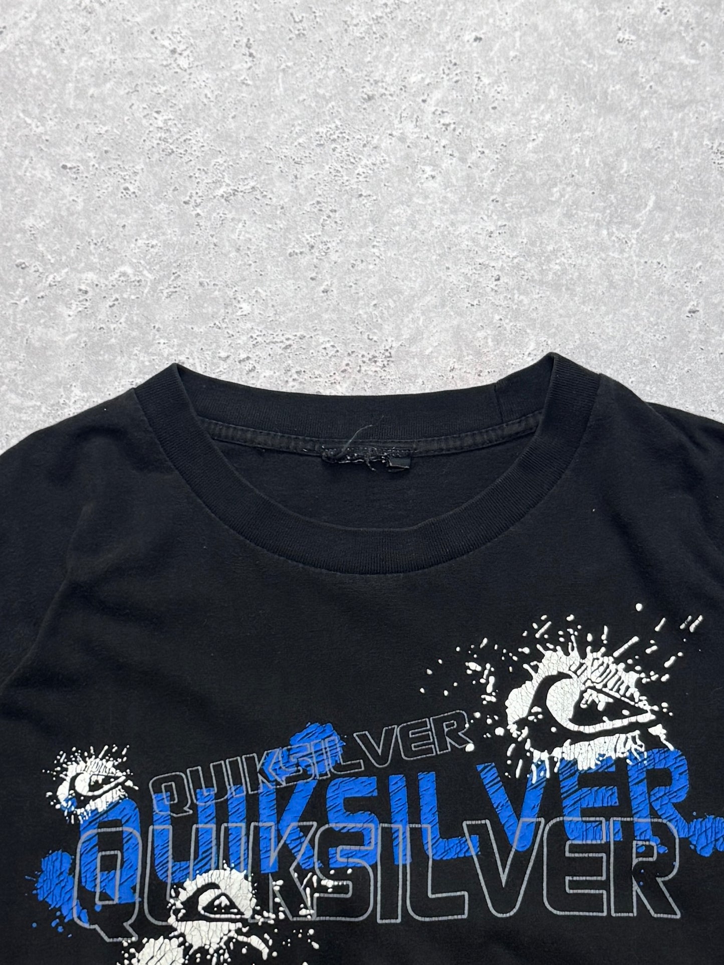 Vintage 2000s Quiksilver Surf Tee (XL)