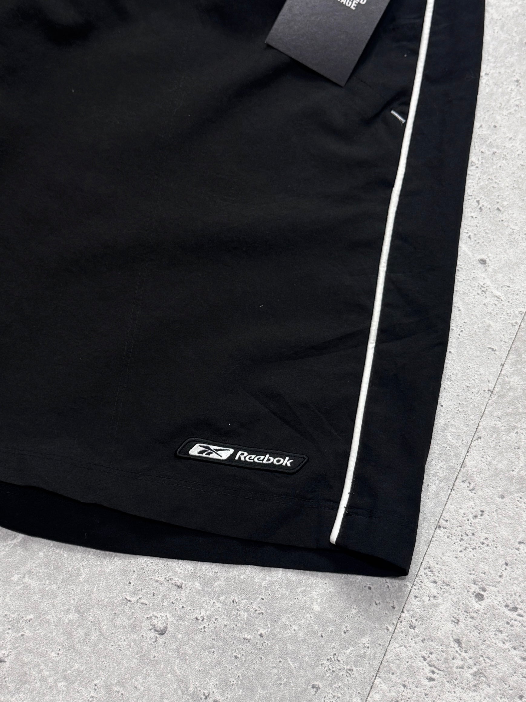 Vintage 2000s Reebok Track Shorts (L)