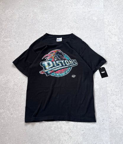 Vintage 90s Detroit Pistons NBA Tee (L)