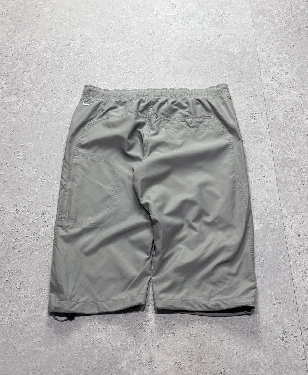 Vintage 2000s Nike Adjustable 3/4 Track Shorts (XL)