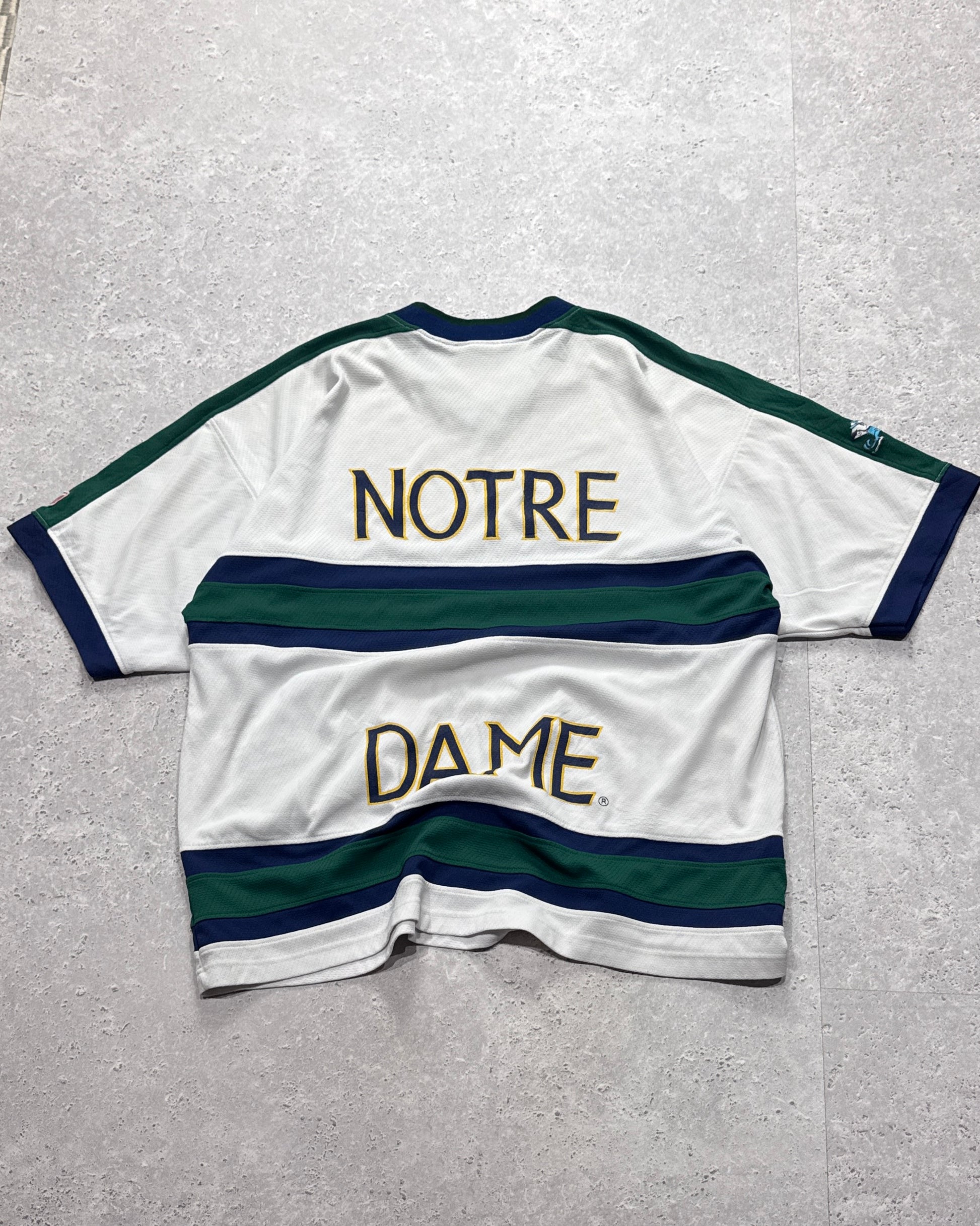 Vintage 2000s Notre Dame College Jersey (2XL)