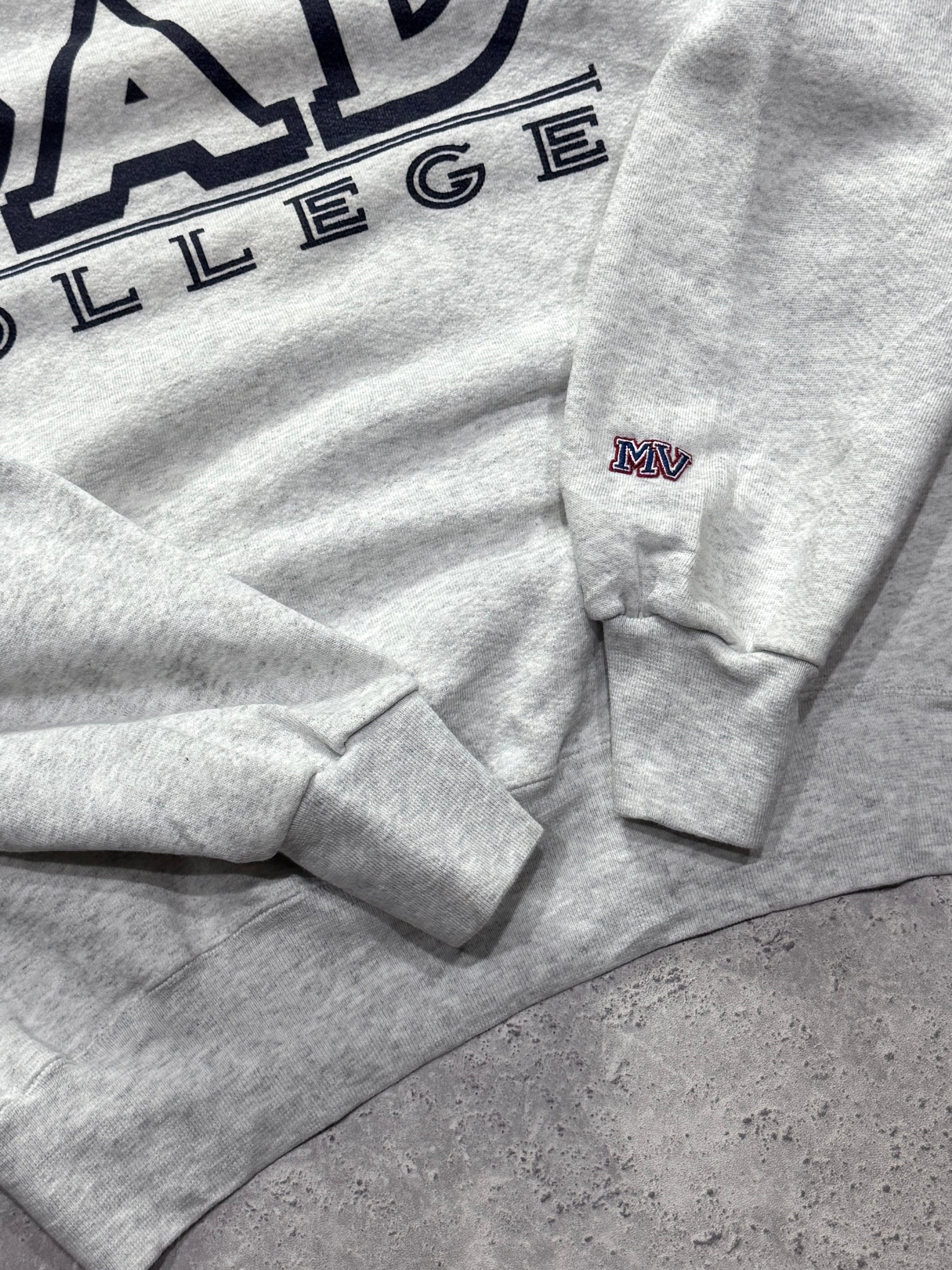Vintage 90s Bentley College Sweater (XL)