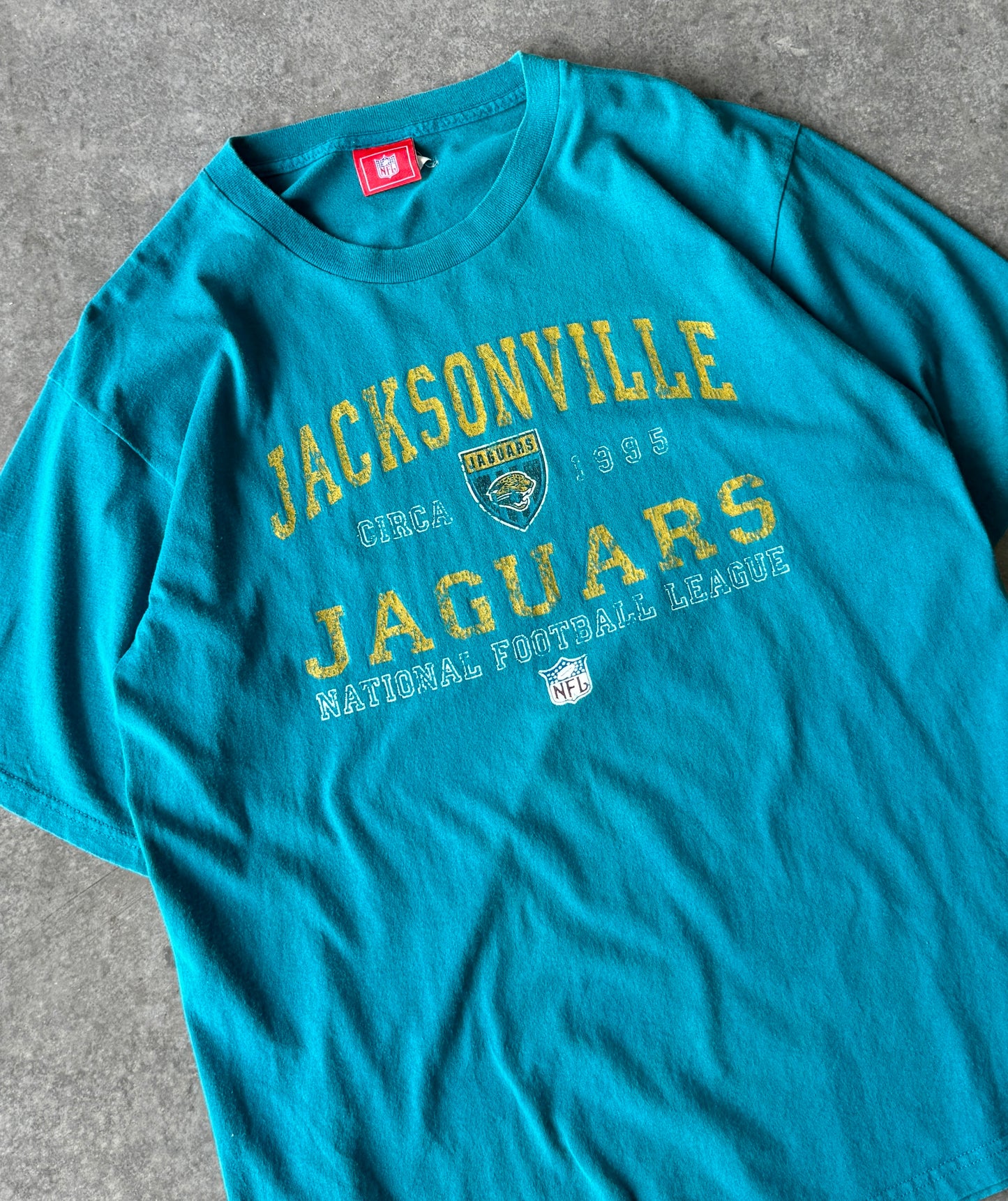 Vintage 00s Jacksonville Jaguars NFL Tee (XL)