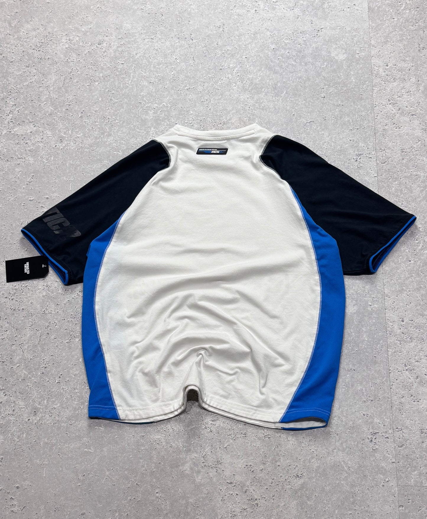 Vintage 2000s Nike Athletics Training Tee (L)