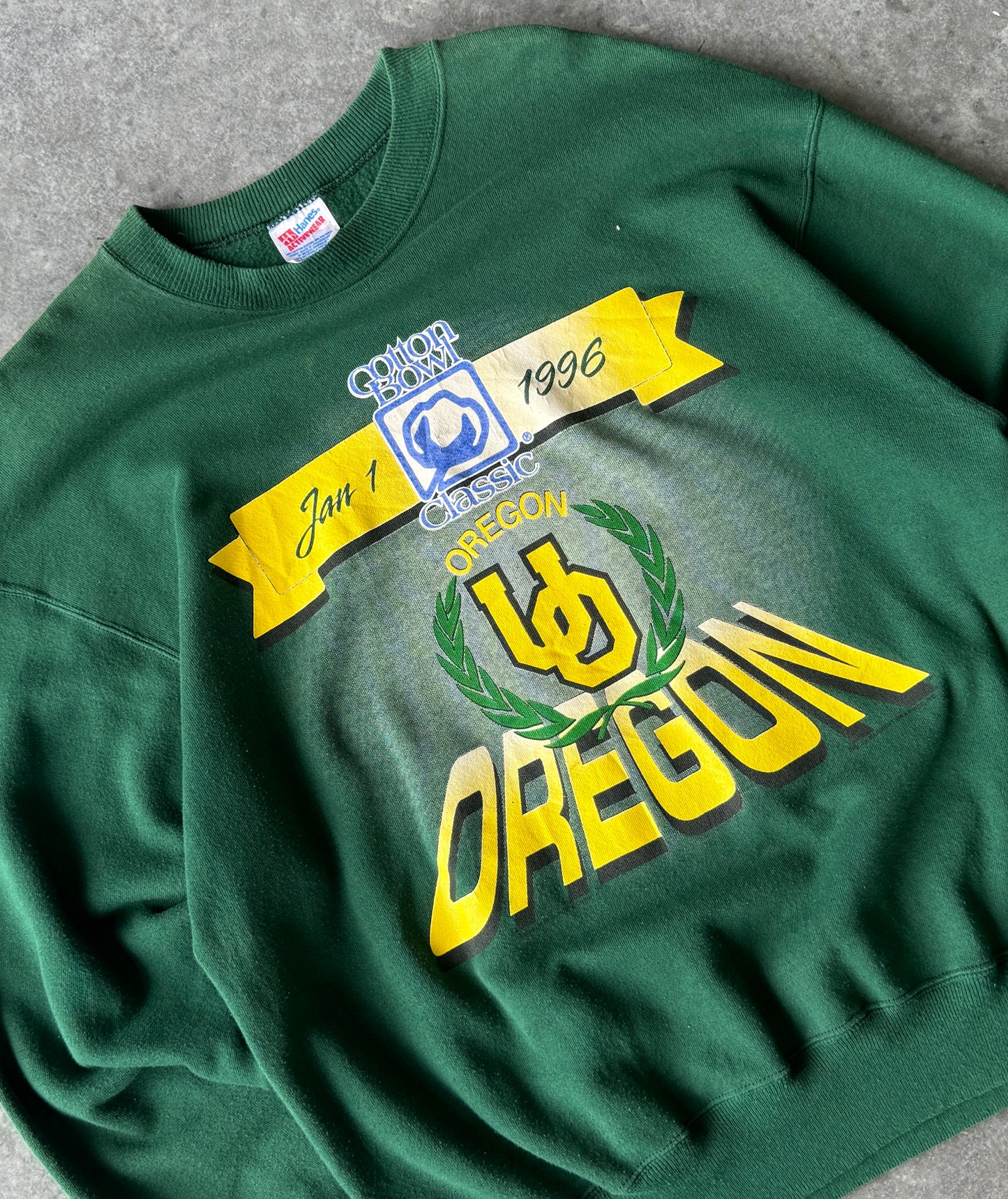 Vintage 96' Oregon College Sweater (XL)