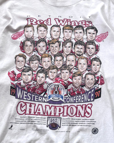 Vintage 1997 Detroit Red Wings NHL Tee (XL)
