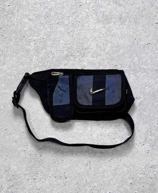 Vintage 2000s Nike Belt Bag