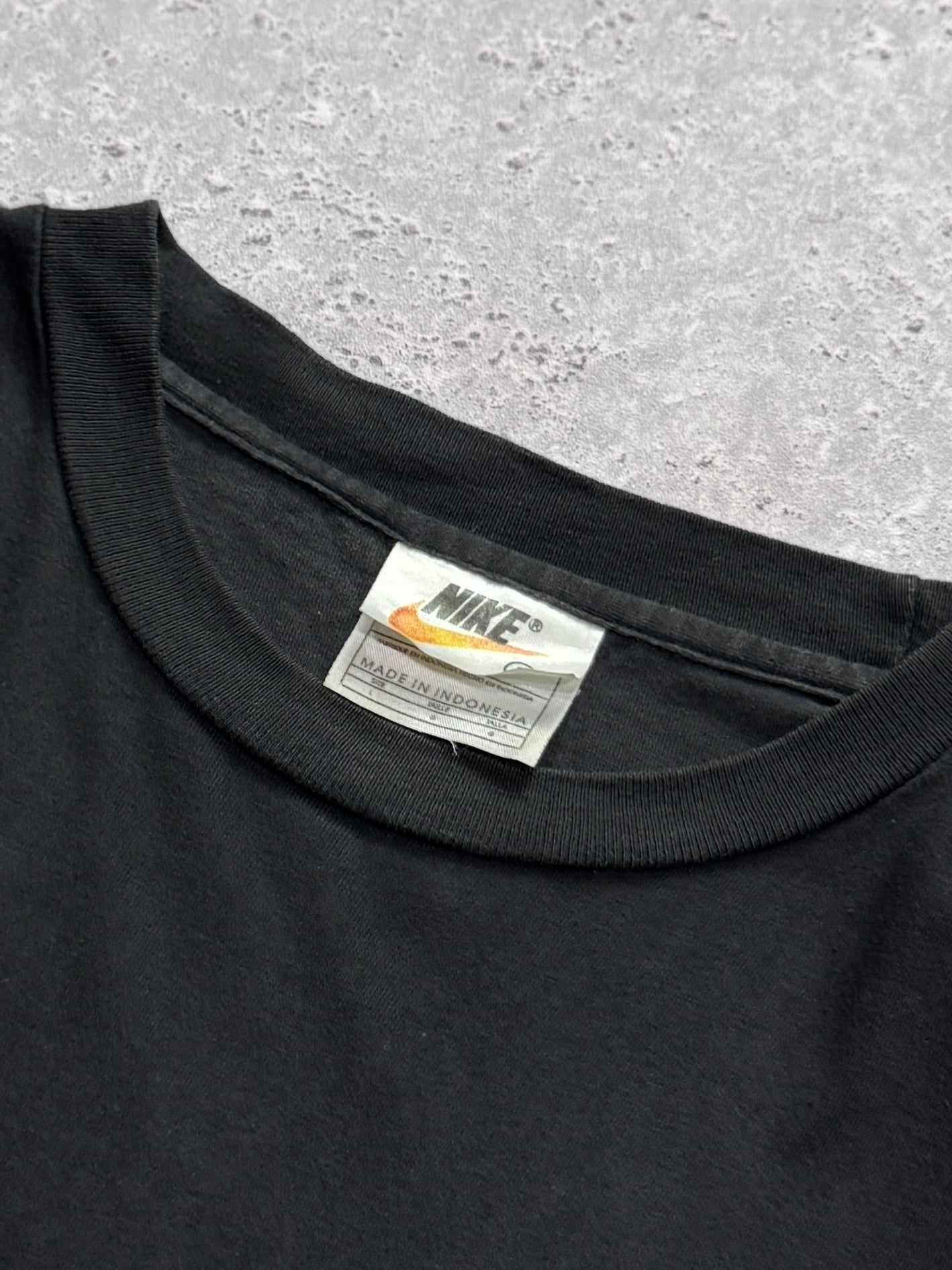 Vintage 90s Nike ACG Embroidered Tee (L)