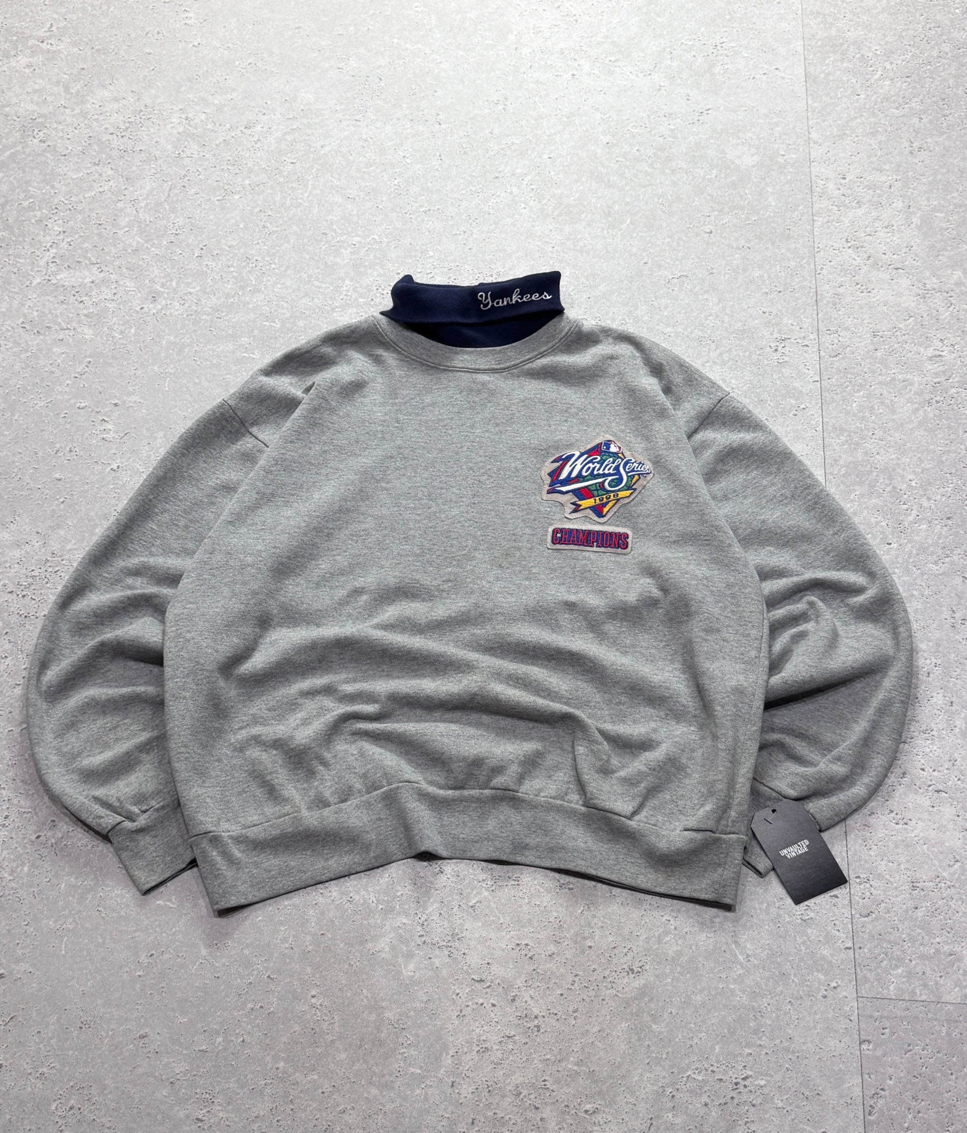 Vintage 1998 New York Yankees World Series Mock Neck Sweater (L)