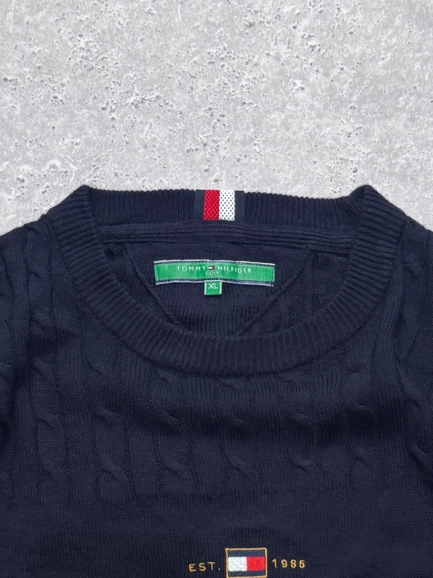Vintage Tommy Hilfiger Embroidered Knitted Sweater (XL)