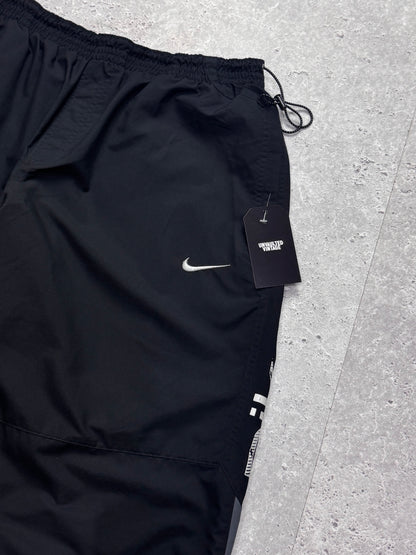 Vintage 2000s Nike Air Adjustable 3/4 Track Shorts (32")