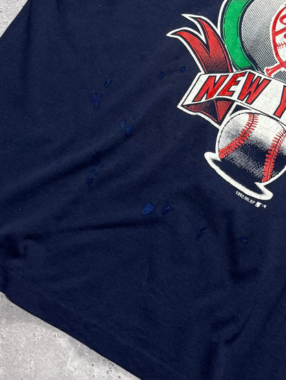 Vintage 90s New York Yankees MLB Tee (XL)