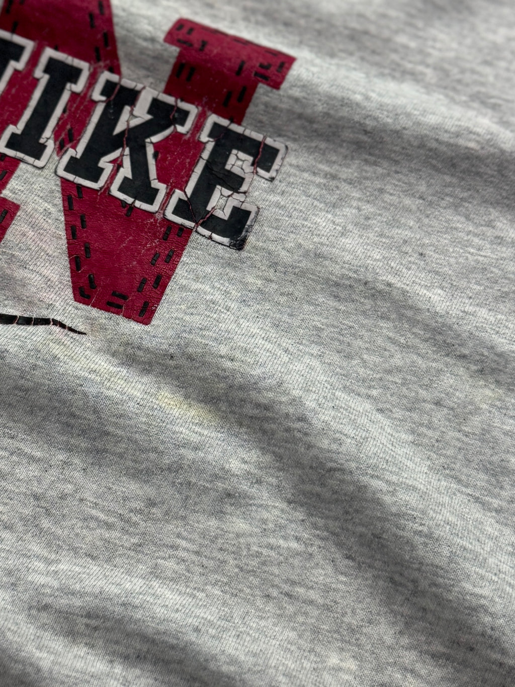 Vintage 90s Nike Logo Tee (L)