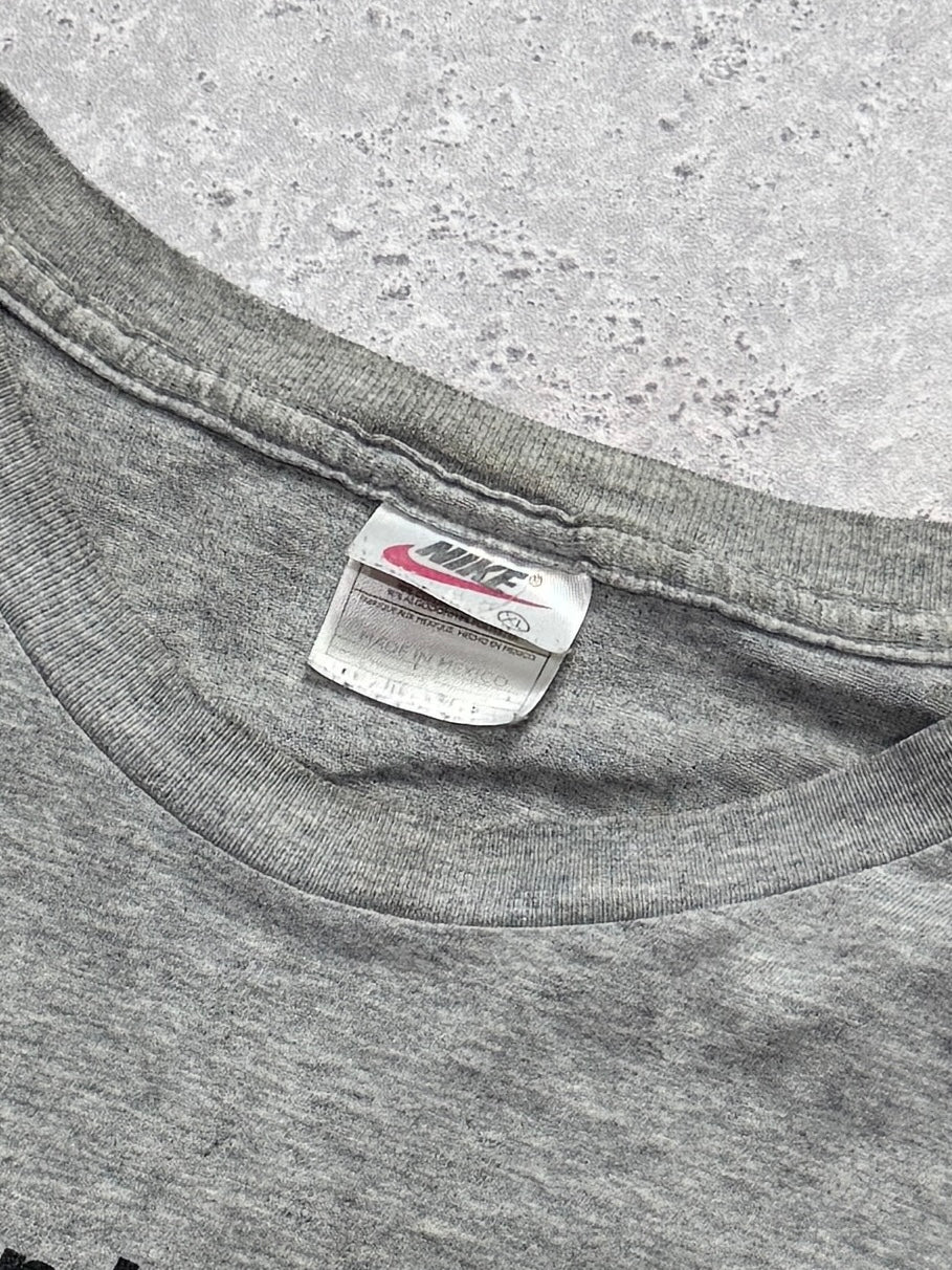 Vintage 90s Nike X Michael Jordan Tee (2XL)
