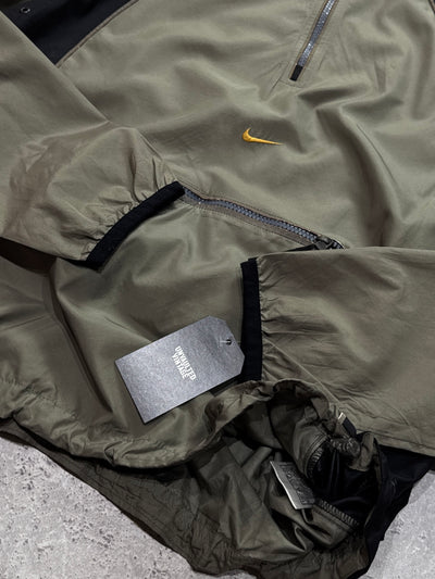 Vintage 2000s Nike Utility Windbreaker Jacket (L)