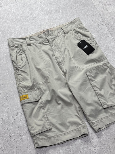 Vintage Y2K Utility Cargo Shorts (32”)