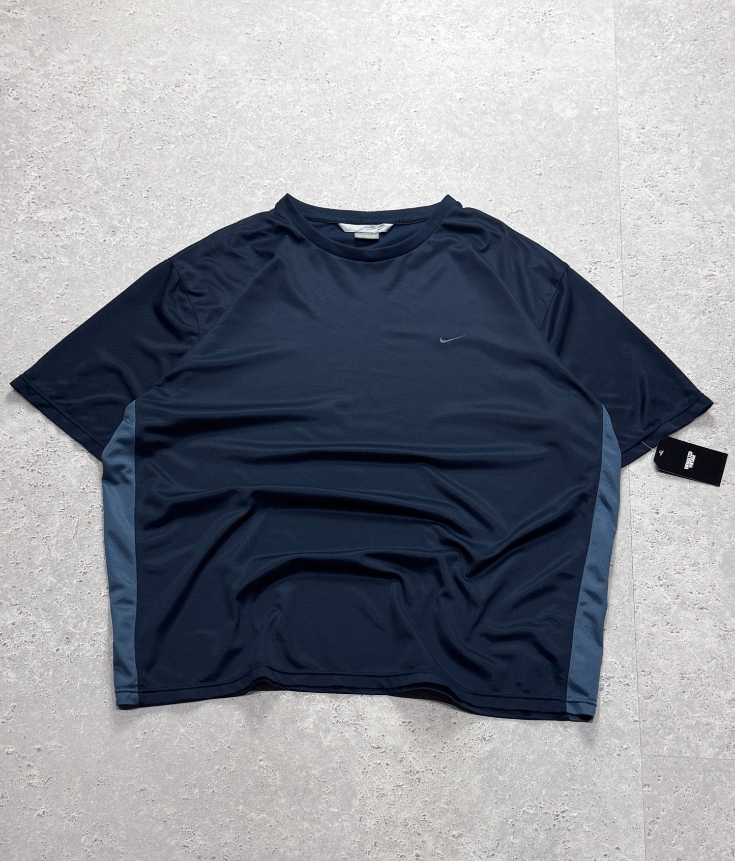 Vintage 2000s Nike Embroidered Training Tee (2XL)