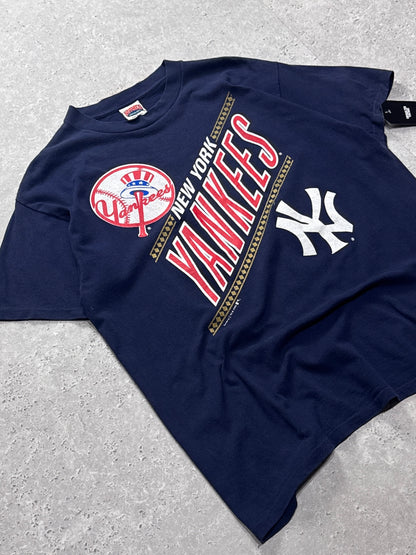 Vintage 90s New York Yankees MLB Tee (XL)