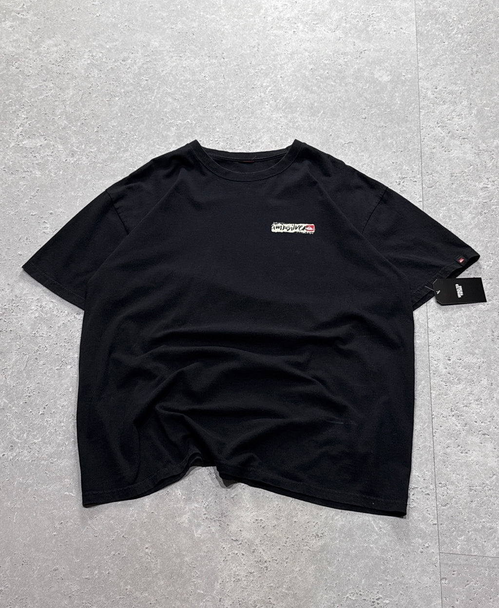 Vintage 2000s Quiksilver Surf Tee (XL)