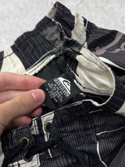 Vintage Y2K Quiksilver Boardshorts (36”)