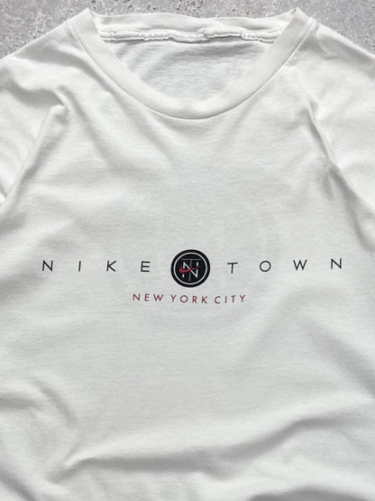 Vintage 90s Nike Town New York (XL)