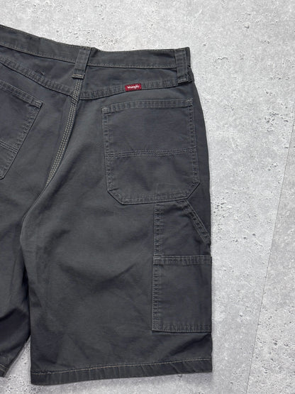 Vintage 2000s Wrangler Carpenter Shorts (30")