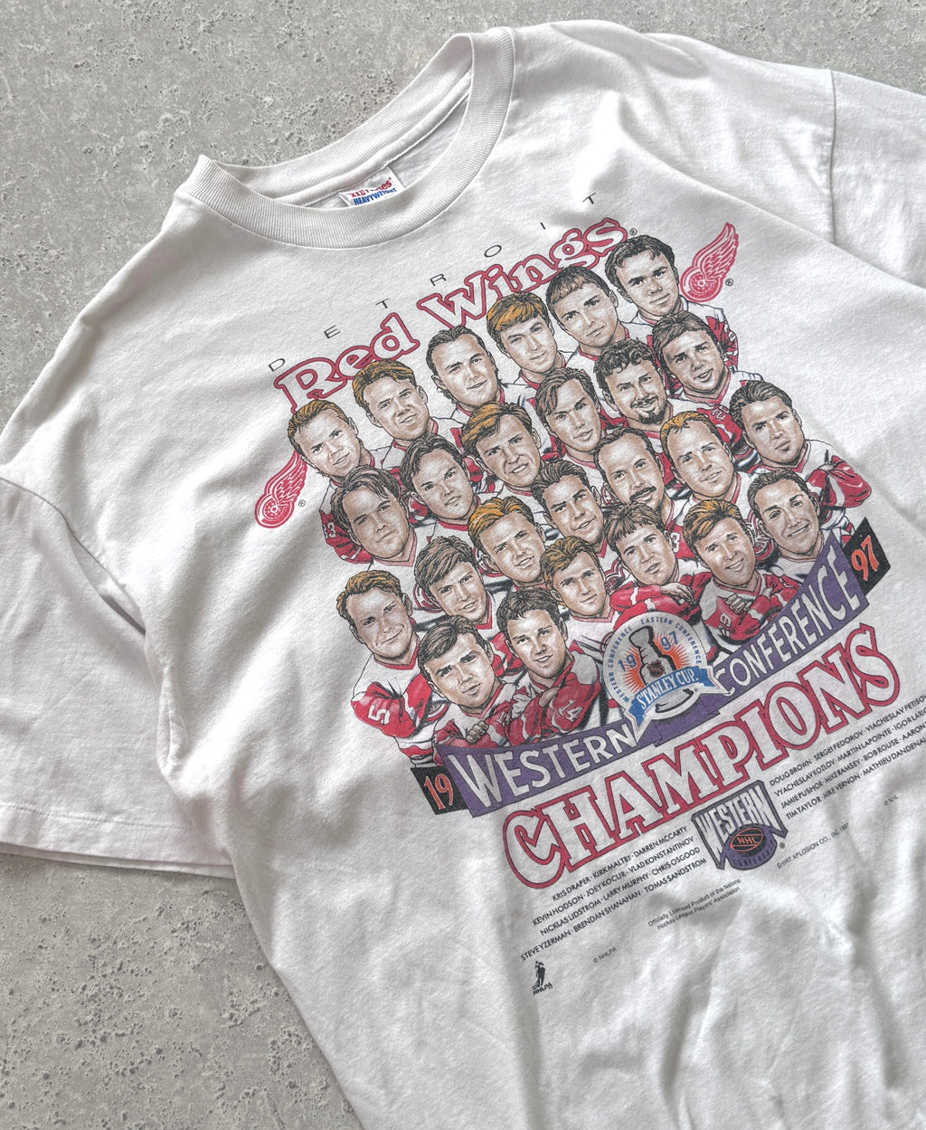 Vintage 1997 Detroit Red Wings NHL Tee (XL)