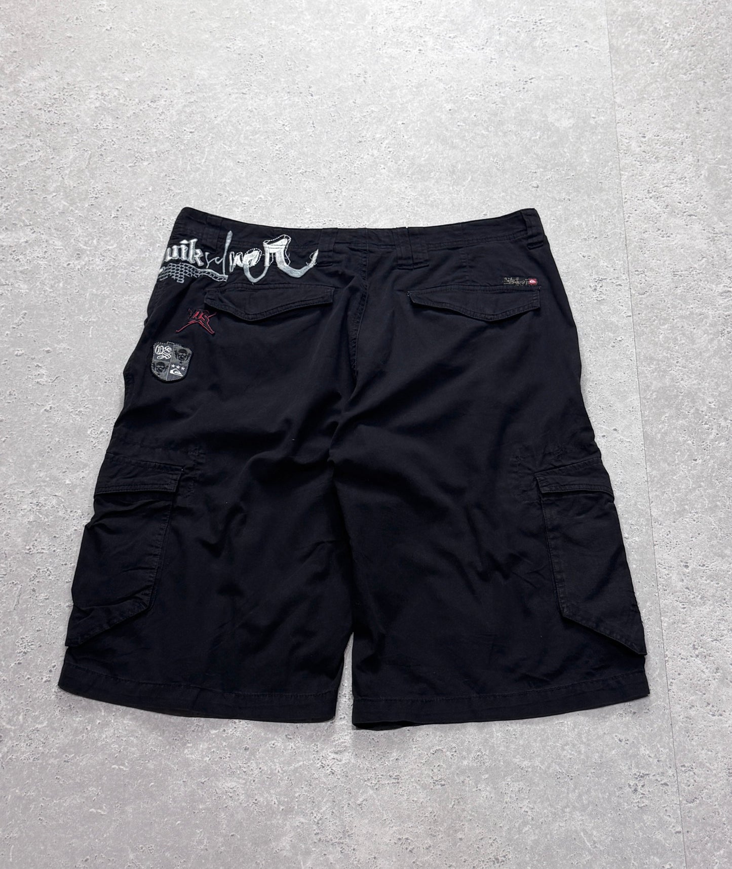 Vintage Y2K Quiksilver Cargo Shorts (36")