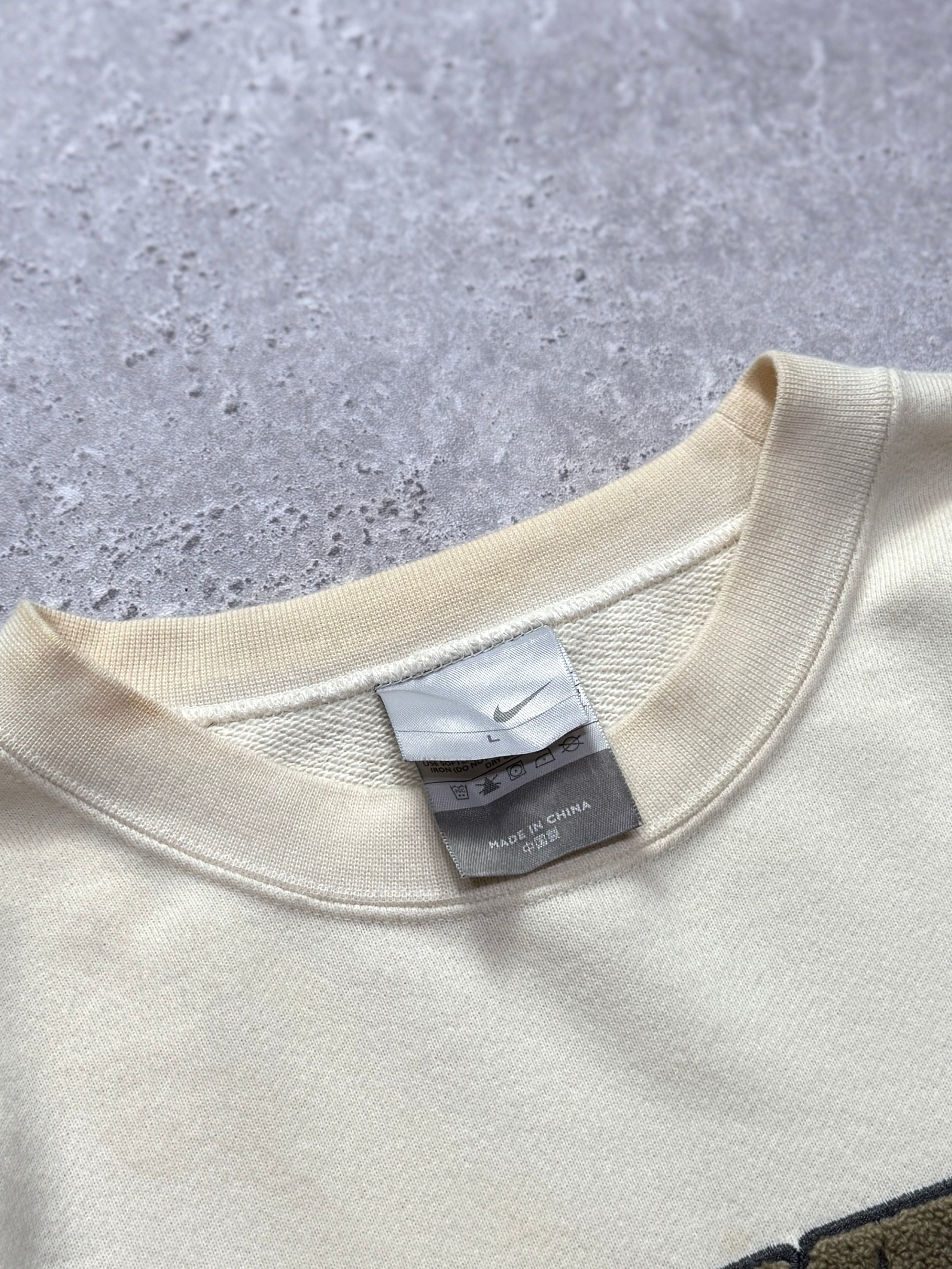 Vintage 2000s Nike Puff Print Spellout Sweater (L)