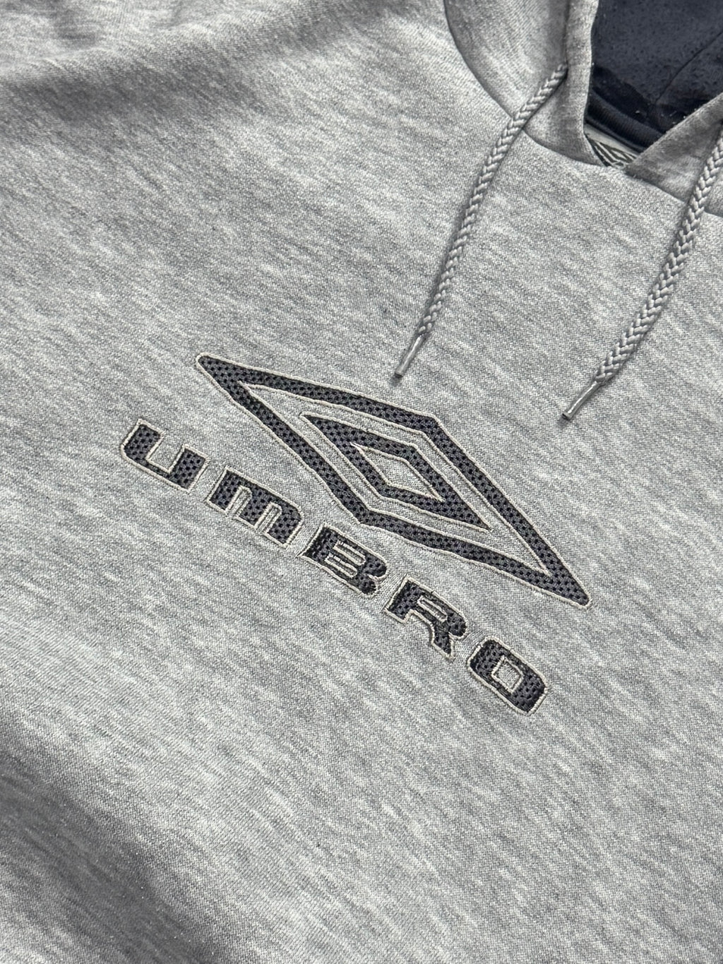 Vintage 2000s Umbro Spellout Hoodie (XL)