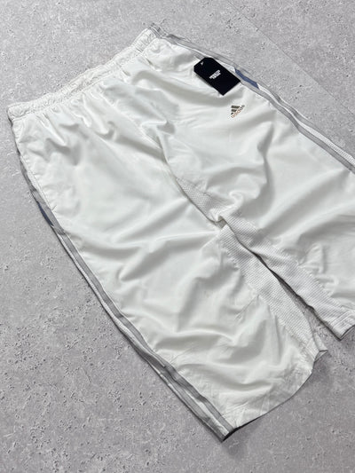 Vintage 2000s Adidas 3/4 Track Shorts (M)