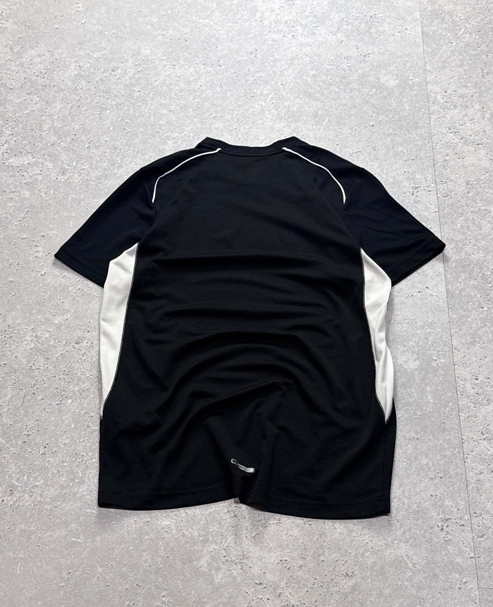 Vintage 2000s Puma Training Tee (M)