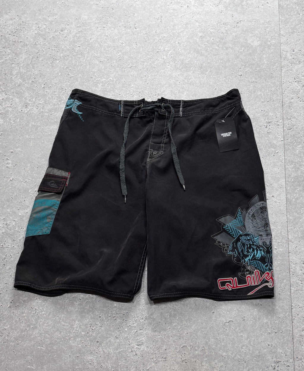 Vintage Y2K Quiksilver Boardshorts (36”)