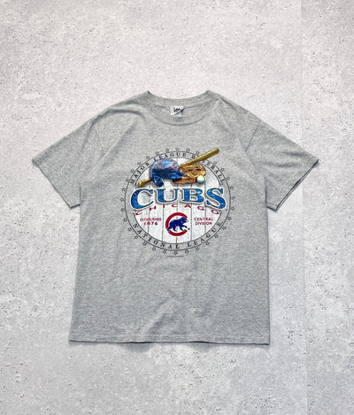Vintage 2000s Chicago Cubs MLB Tee (L)