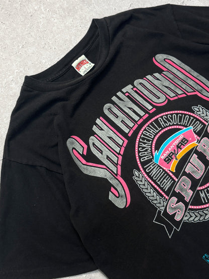 Vintage 90s San Antonio Spurs NBA Tee (XL)
