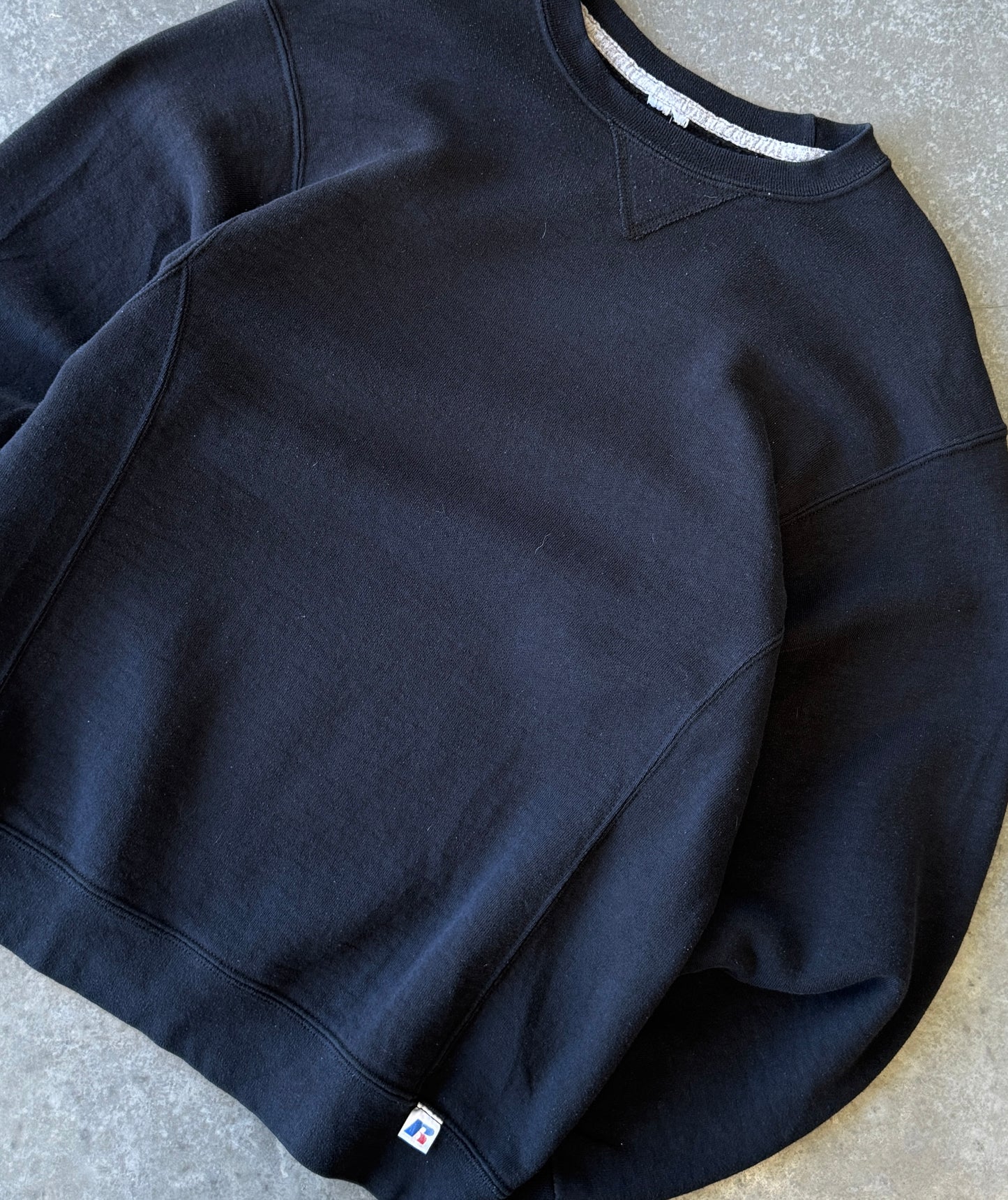 Vintage Russell Athletic Essential Sweater (M)