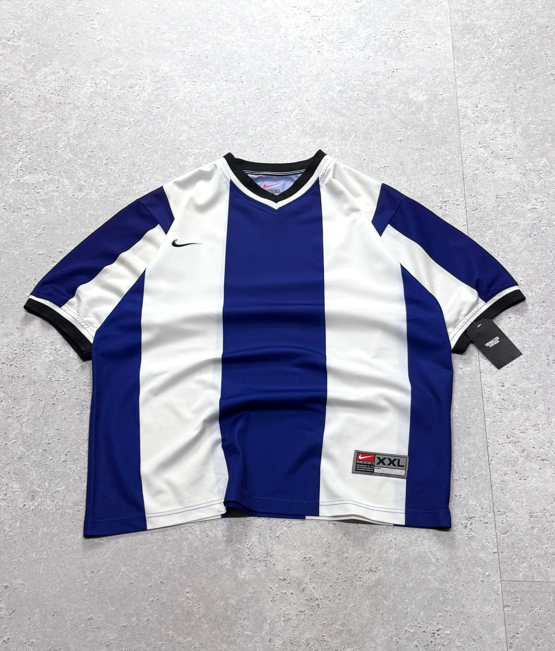 Vintage 2000s Nike Team Jersey (XL)