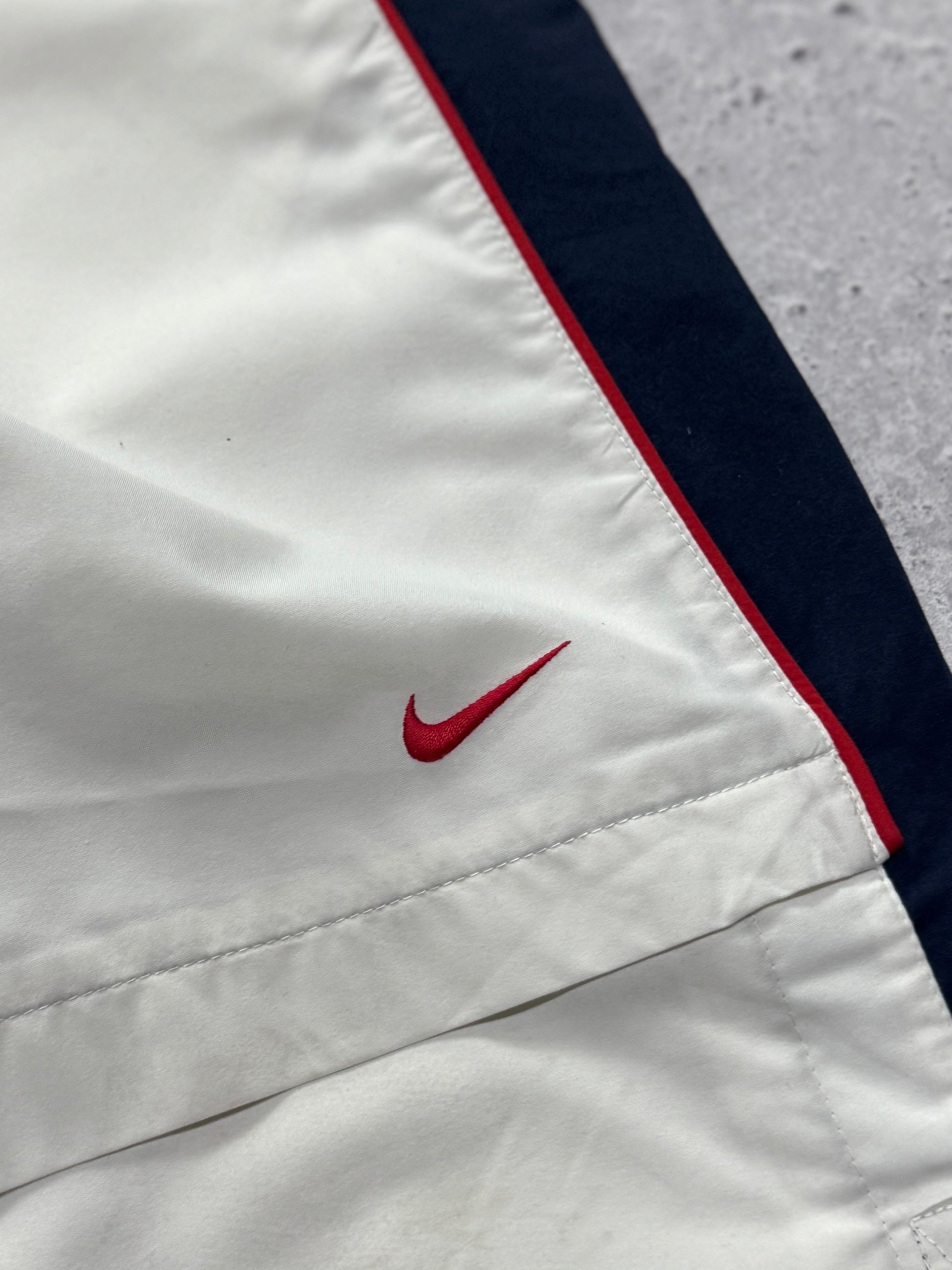 Vintage 2000s Nike Adjustable 3/4 Track Shorts (M)