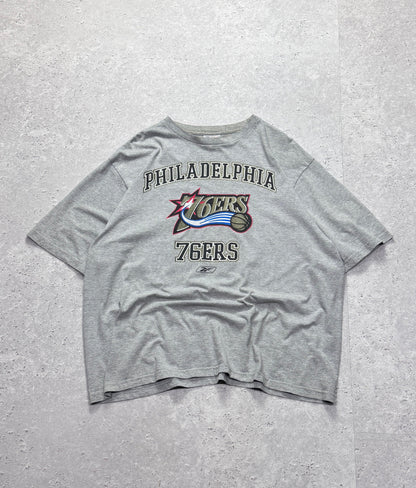Vintage Reebok X Philadelphia 76ers NBA Tee (2XL)
