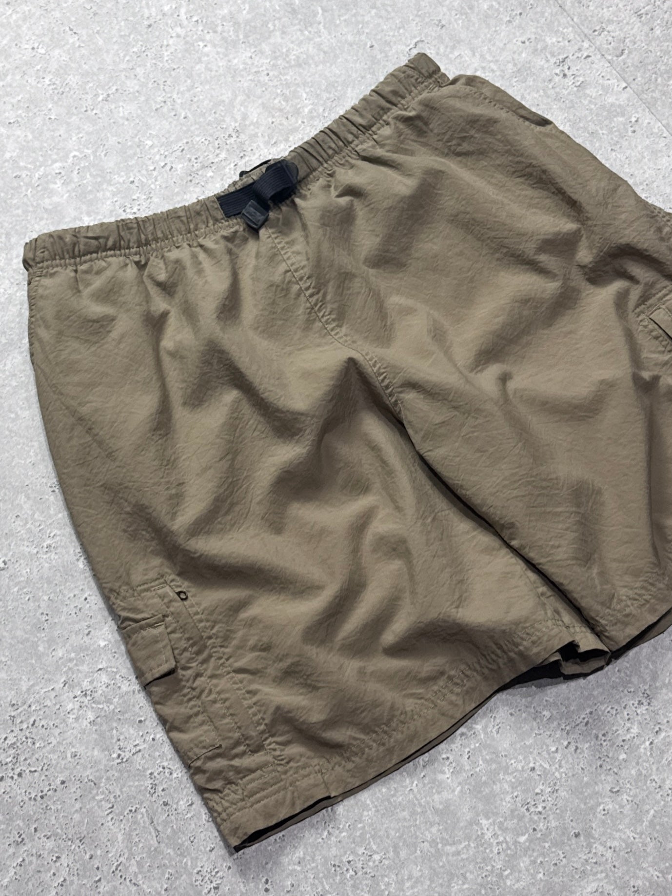 Vintage 2000s Nike ACG Running Shorts (XL)