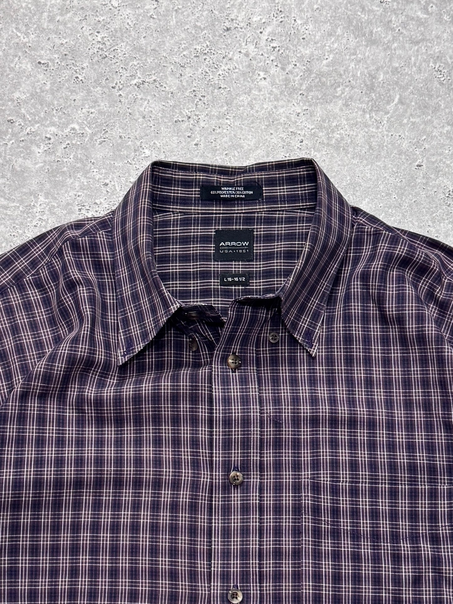 Vintage 2000s Plaid Button Up Shirt (XL)