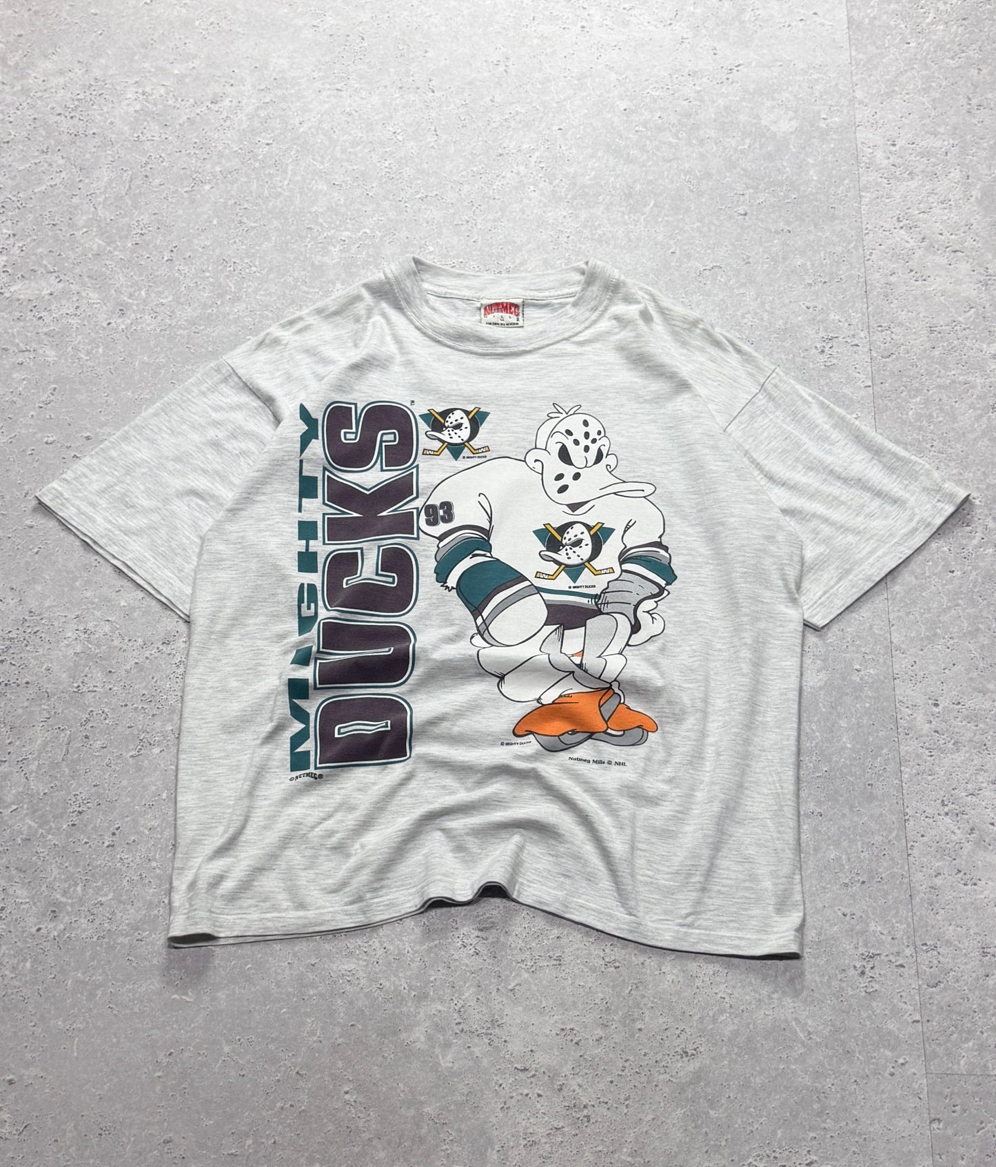 Vintage 90s Anaheim Mighty Ducks NHL Tee (L)