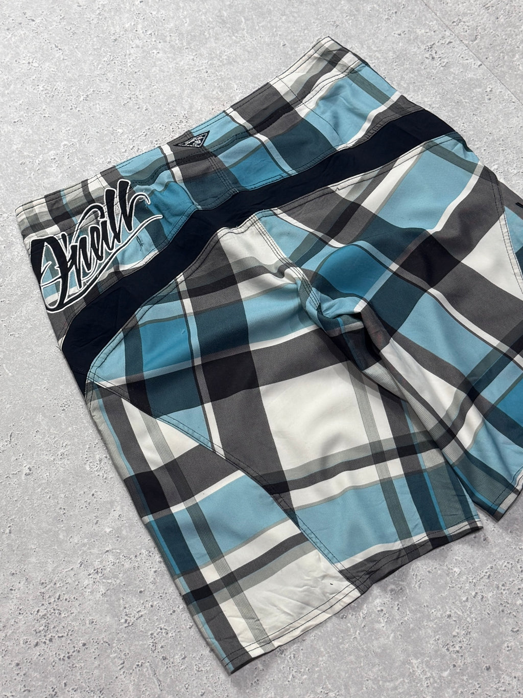 Vintage Y2K O’Neill Plaid Board Shorts (34”)