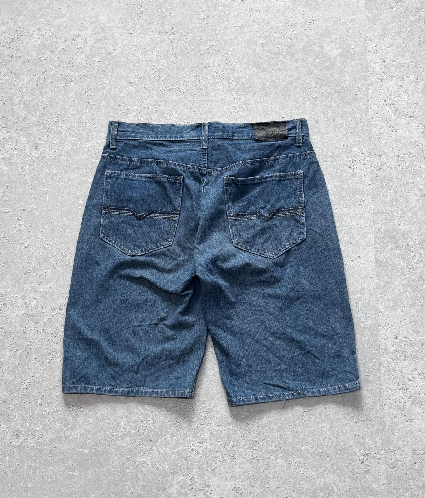 Vintage Y2K Denim Jorts (32")