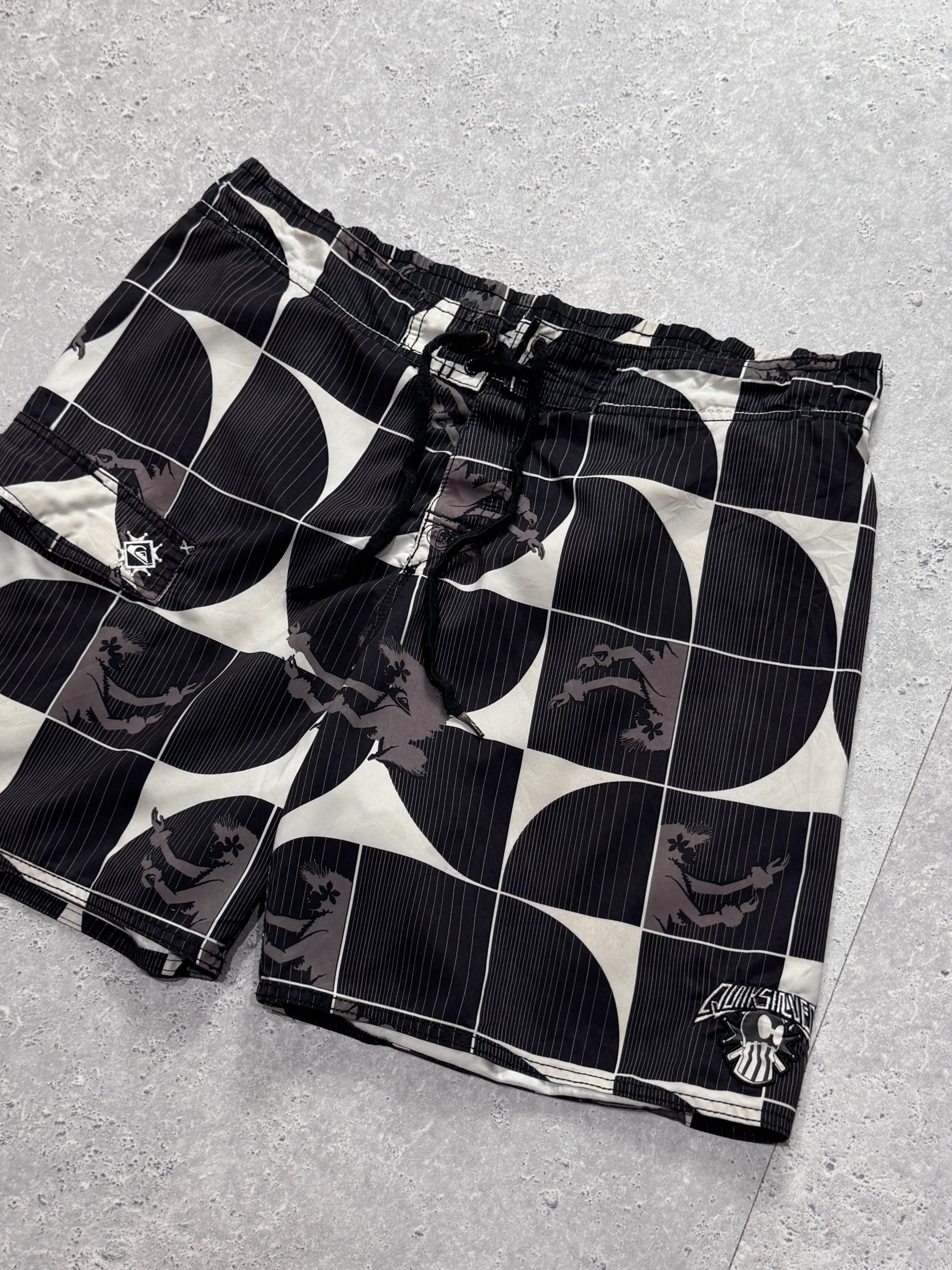 Vintage Y2K Quiksilver Boardshorts (36”)